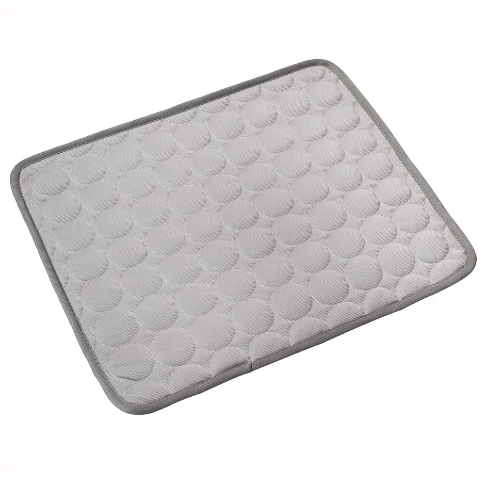 Self-Cooling Dog Mat – Instant Chill, No Water or Power