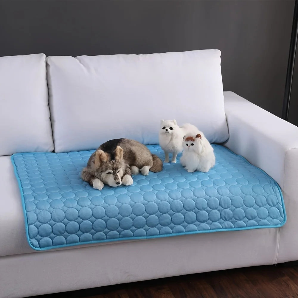 Self-Cooling Dog Mat – Instant Chill, No Water or Power